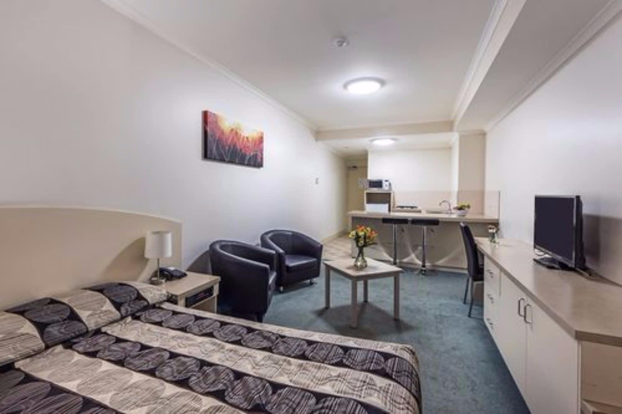 Comfort Inn & Suites Goodearth Perth Exterior photo